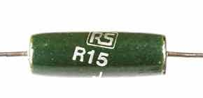 Resistor de potência de fio enrolado com revestimento protetor de esmalte vítreo - a resistência é marcada como R15, significando 0,15 Ohms.